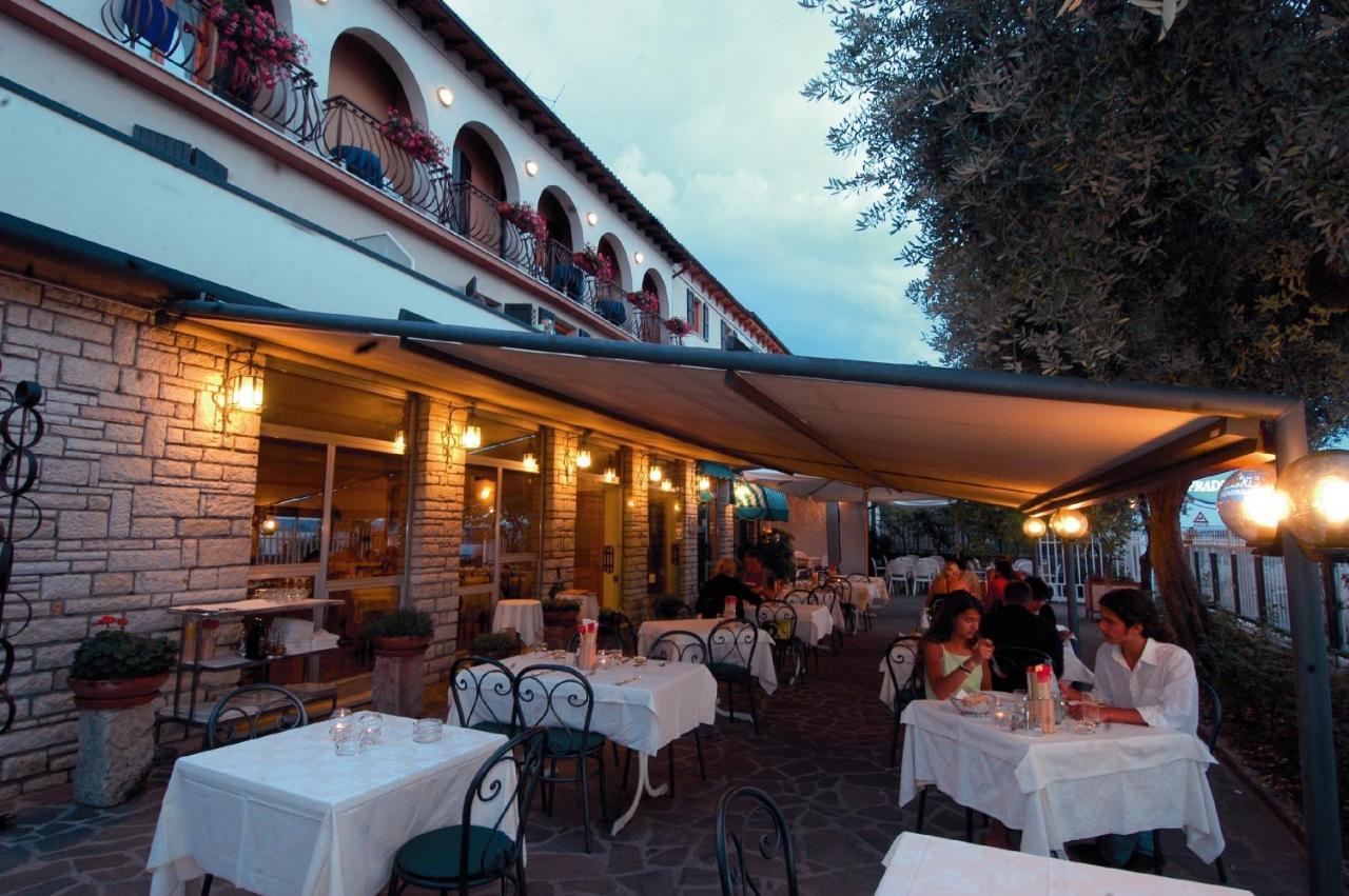 Hotel Fraderiana ตอร์รีเดลเบนาโก ภายนอก รูปภาพ